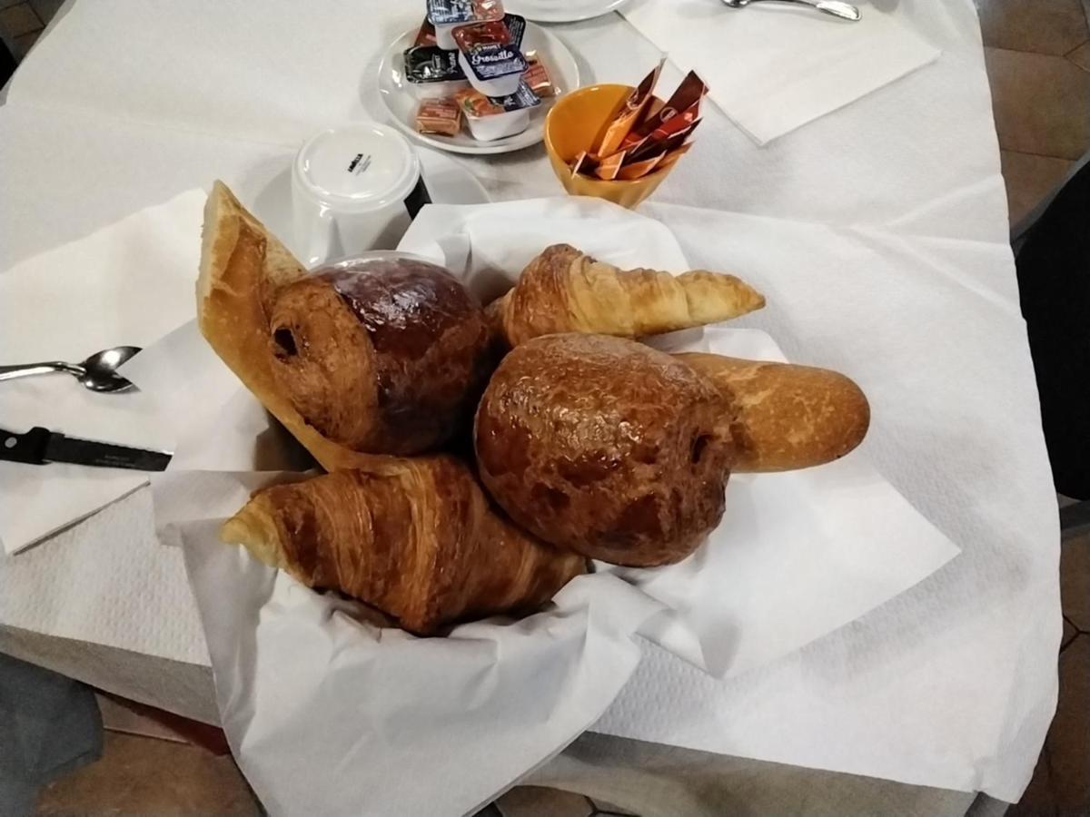 فندق Le Relais Des Sites Faverolles  المظهر الخارجي الصورة